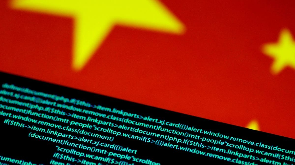 Capa: Como a China regula a internet? Plataformas digitais, infância e as fronteiras